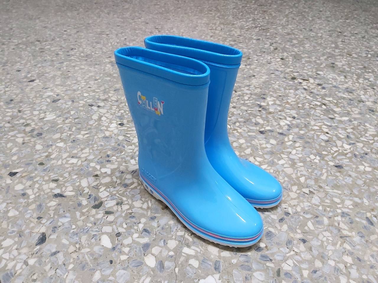 水藍色 日本製 女童雨鞋21.0 近全新 - GC贈物網